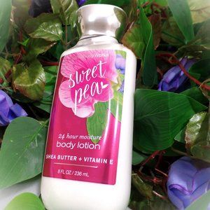 Sweet Pea - Bath & Body Works body lotion